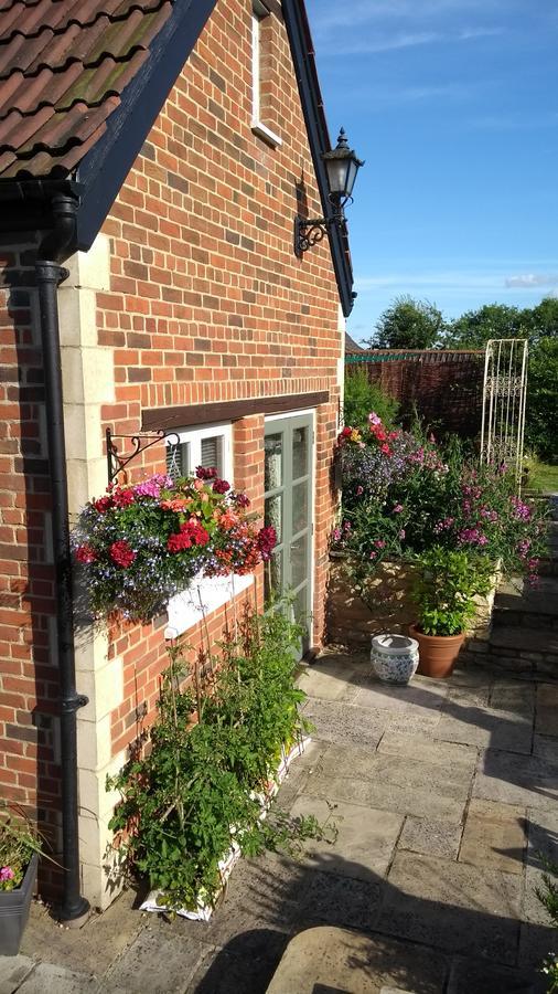Talbot House Lacock Exterior photo